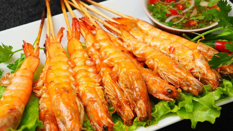 tom-nuong-noi-chien-khong-dau-5
